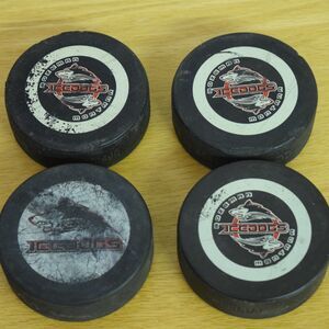 Bozeman Montana Icedogs Hockey Pucks Vintage Y2K RARE Digiorno Pizza Advertising
